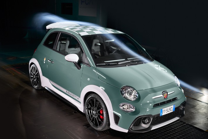 Der neue Abarth 695 70° Anniversario war der große Star der Abarth Days 2019 Auto News