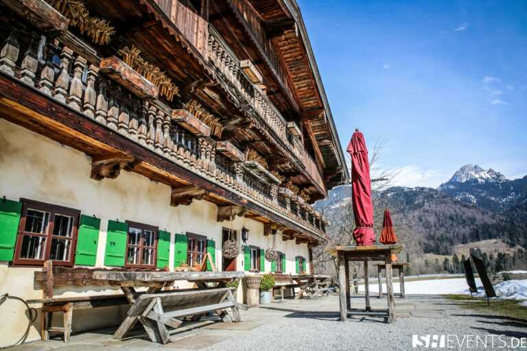 Teambuilding in München: Welche Vorteile hat ein All-Inclusive-Paket bei der Planung eines Teambuilding-Events?