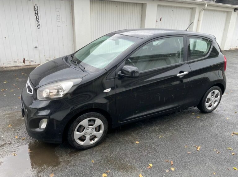 Die besten Tipps zum Entfernen von Autoaufklebern ohne Rückstände